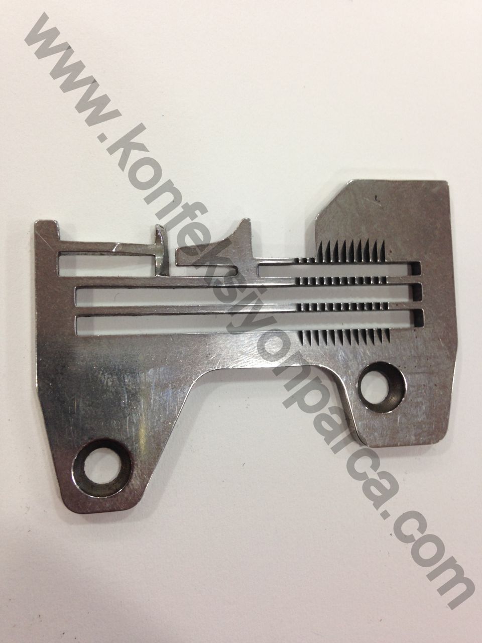 S33023-001 Brother N Serisi Overlok 3 İp Plaka