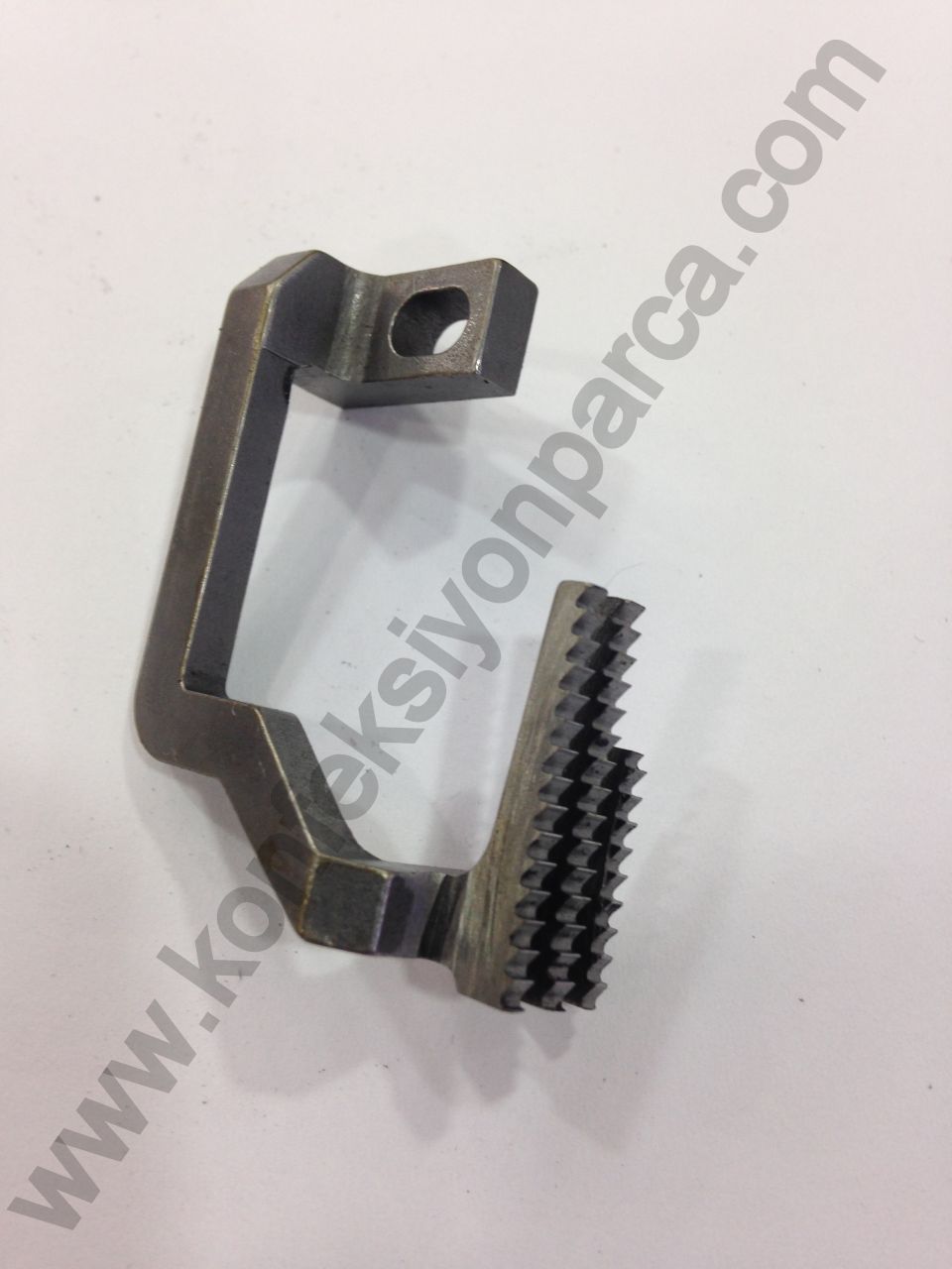 146749-001S Strongh  Brother 531 Overlok 4 İplik Ön Dişli