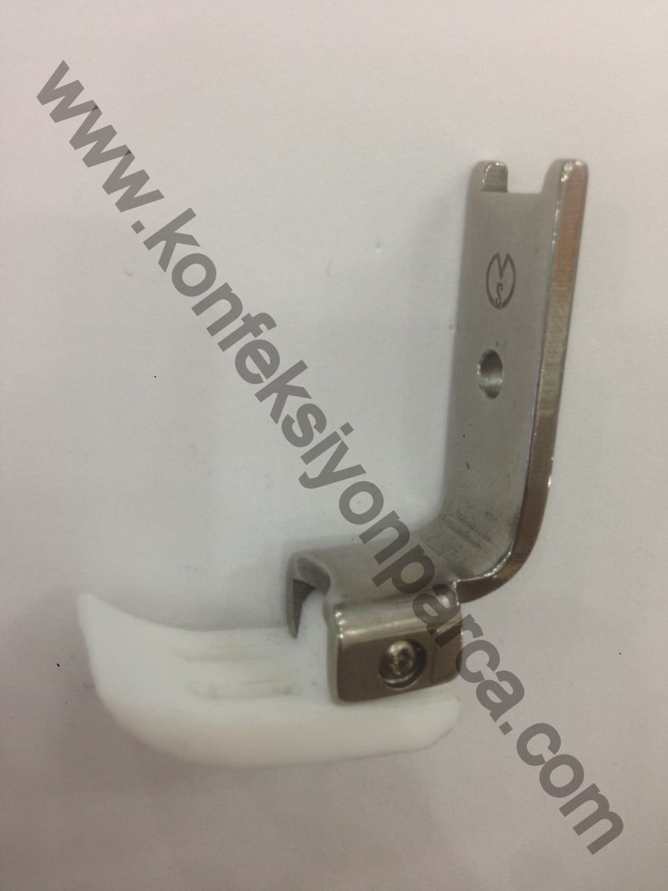 Mt112B Ayak Tabanı Plastik1/4 6.4 Mm