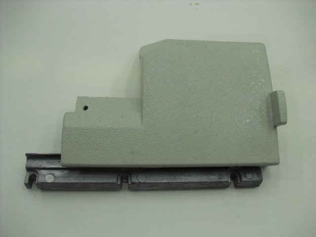 S39611-001 N Serisi Sürgü Kapak