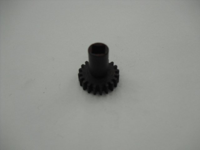 87C3-44 Eastman Kare Dişli